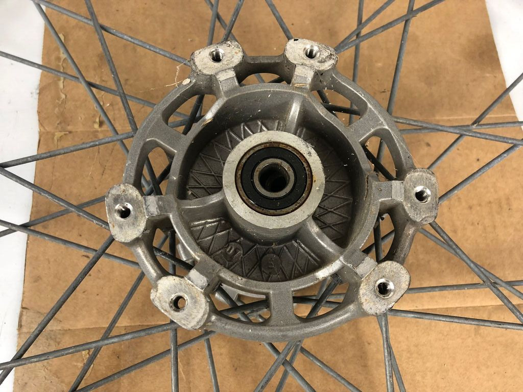 vordere Speichenfelge mit Stollenreifen, Derbi/Aprilia/Gilera, 80/90-21, 12mm Achsdurchmesser