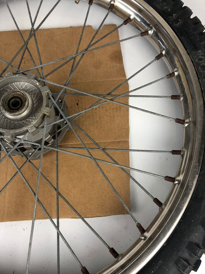vordere Speichenfelge mit Stollenreifen, Derbi/Aprilia/Gilera, 80/90-21, 12mm Achsdurchmesser